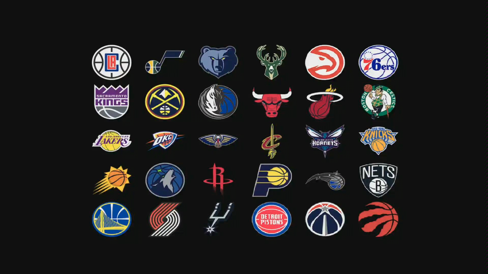 队友们穿“队长加油”T恤入场，特狮晒照：谢谢家人们