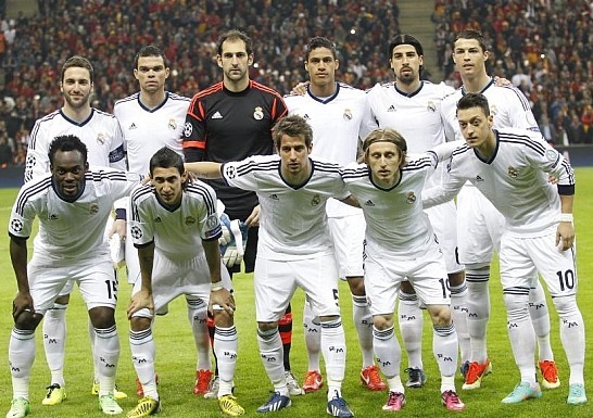 比利亚雷亚尔vs马德里竞技全场数据：射门数9-9，射正数3-4